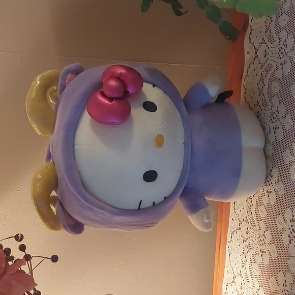 Sanrio Hello Kitty Star Sign Aries Plush Roughly 12" - Picture 2 of 16